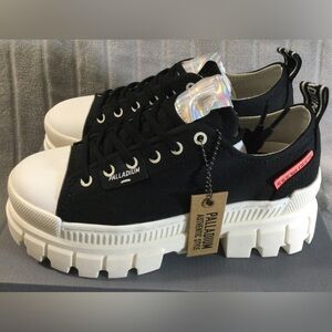 Palladium Women’s Black/White Revolt Platform Sneakers